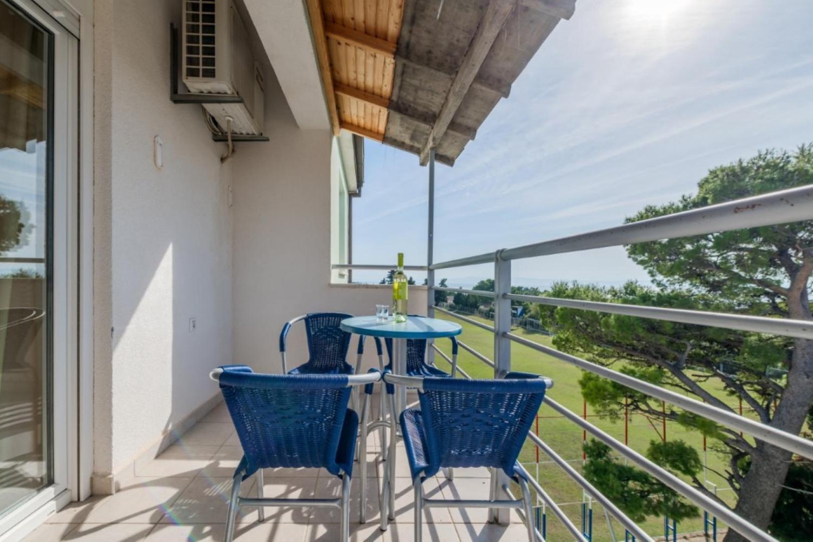 Ruza&Nikolina "1" Apartmani - Baška Voda Exterior foto